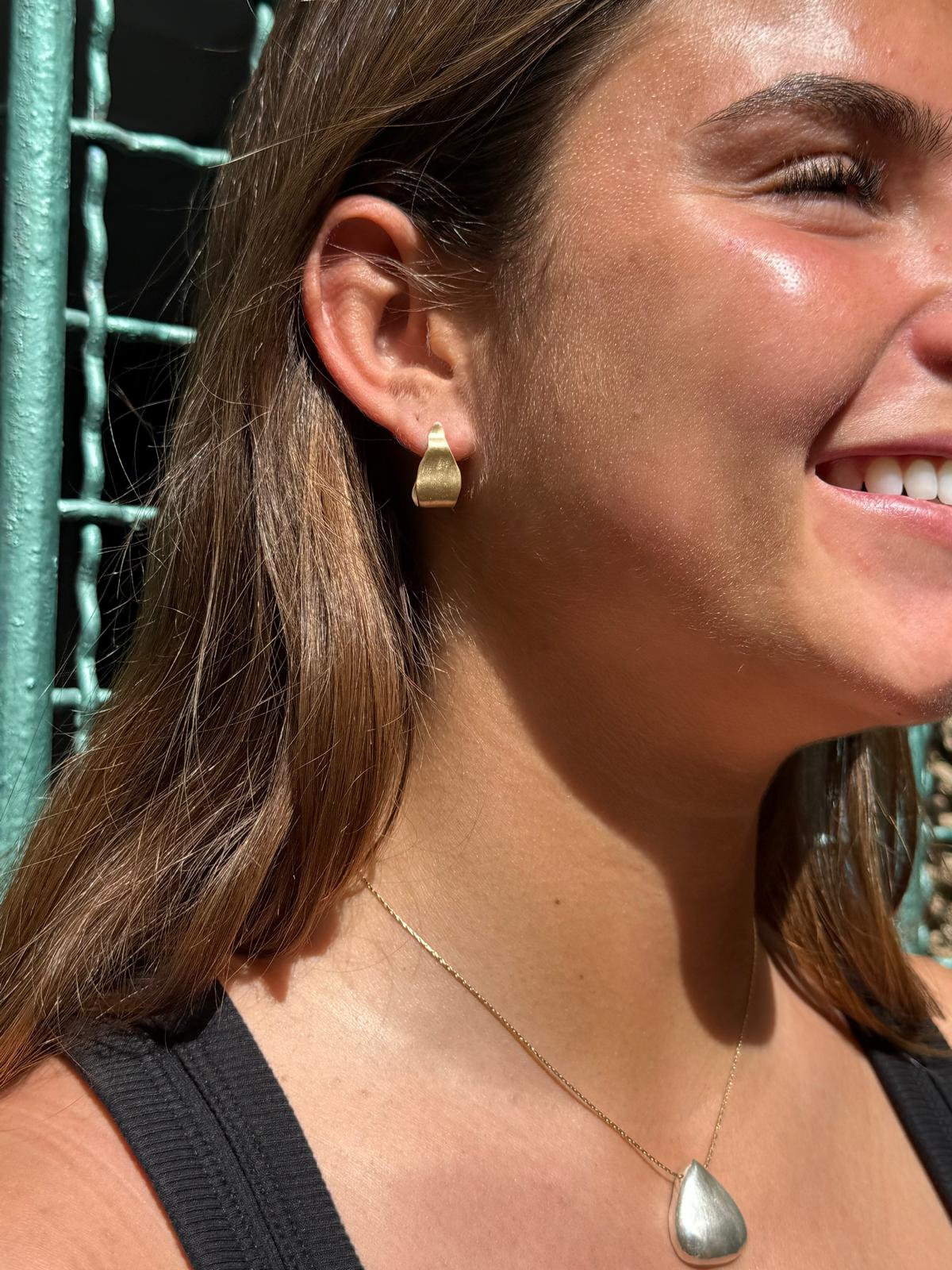 Melting earrings