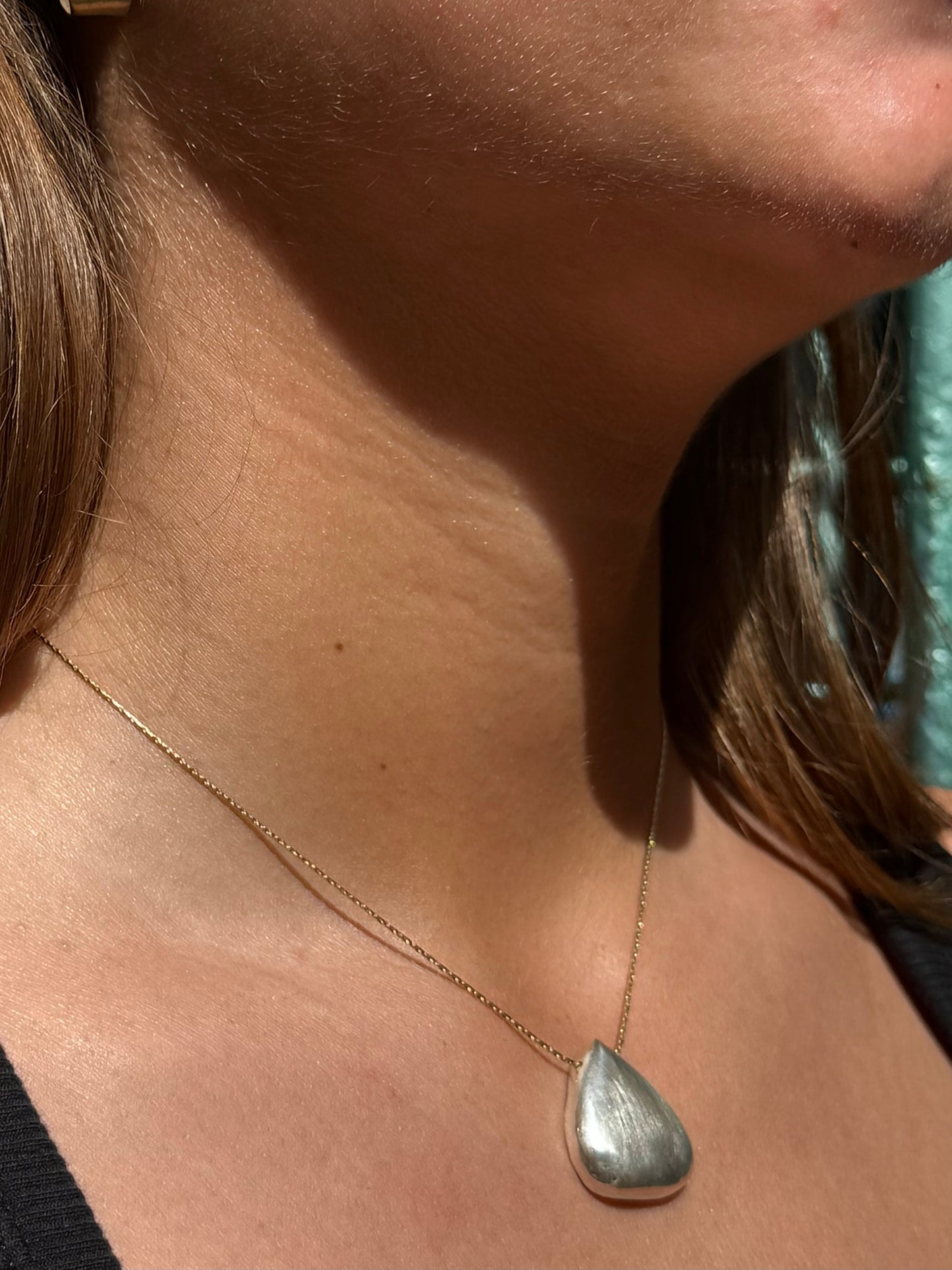 Water drop necklace