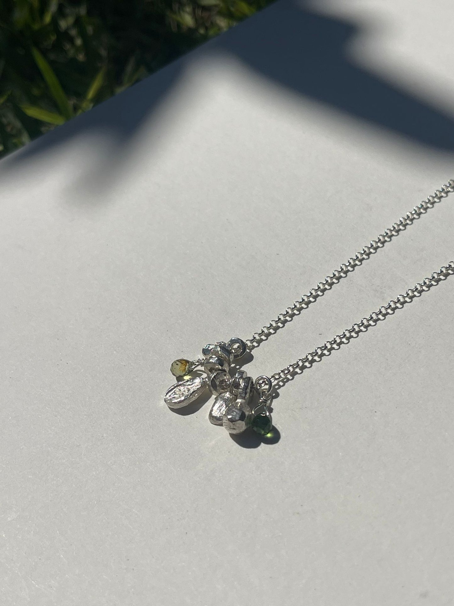 Pendant necklace