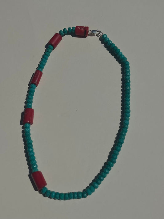 Heolite and coral necklace